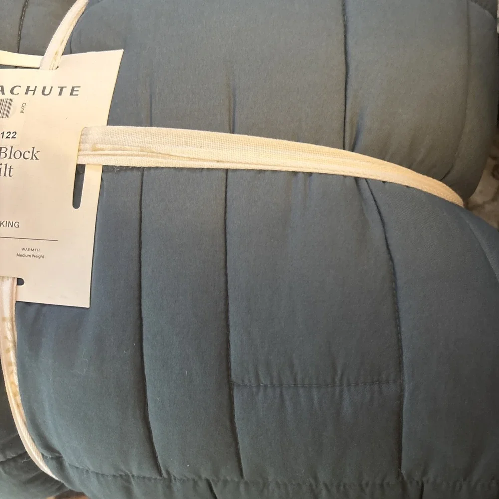 Parachute King / California King Cozy Block Quilt - COVE